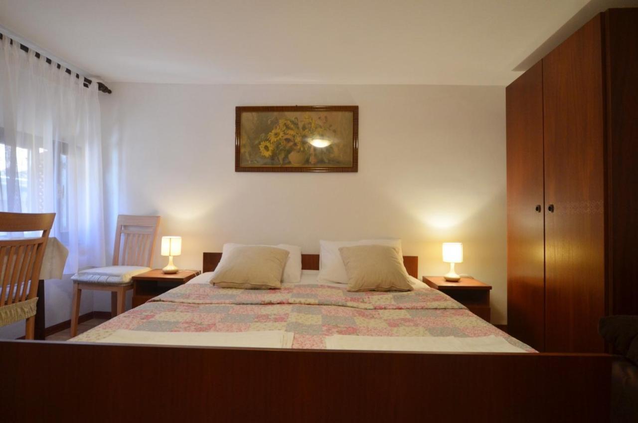 Andronella Studios Rovinj Buitenkant foto
